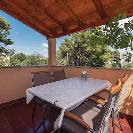 Awesome Apartment In Jadrija With Wifi المظهر الخارجي الصورة